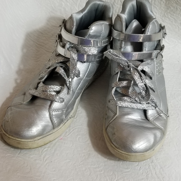 Girls Silver Skechers high tops, size 4 - Picture 9 of 10